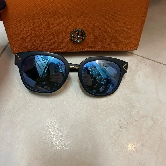 Tory Burch | Accessories | Tory Burch Navy Sunglasses | Poshmark display picture 2